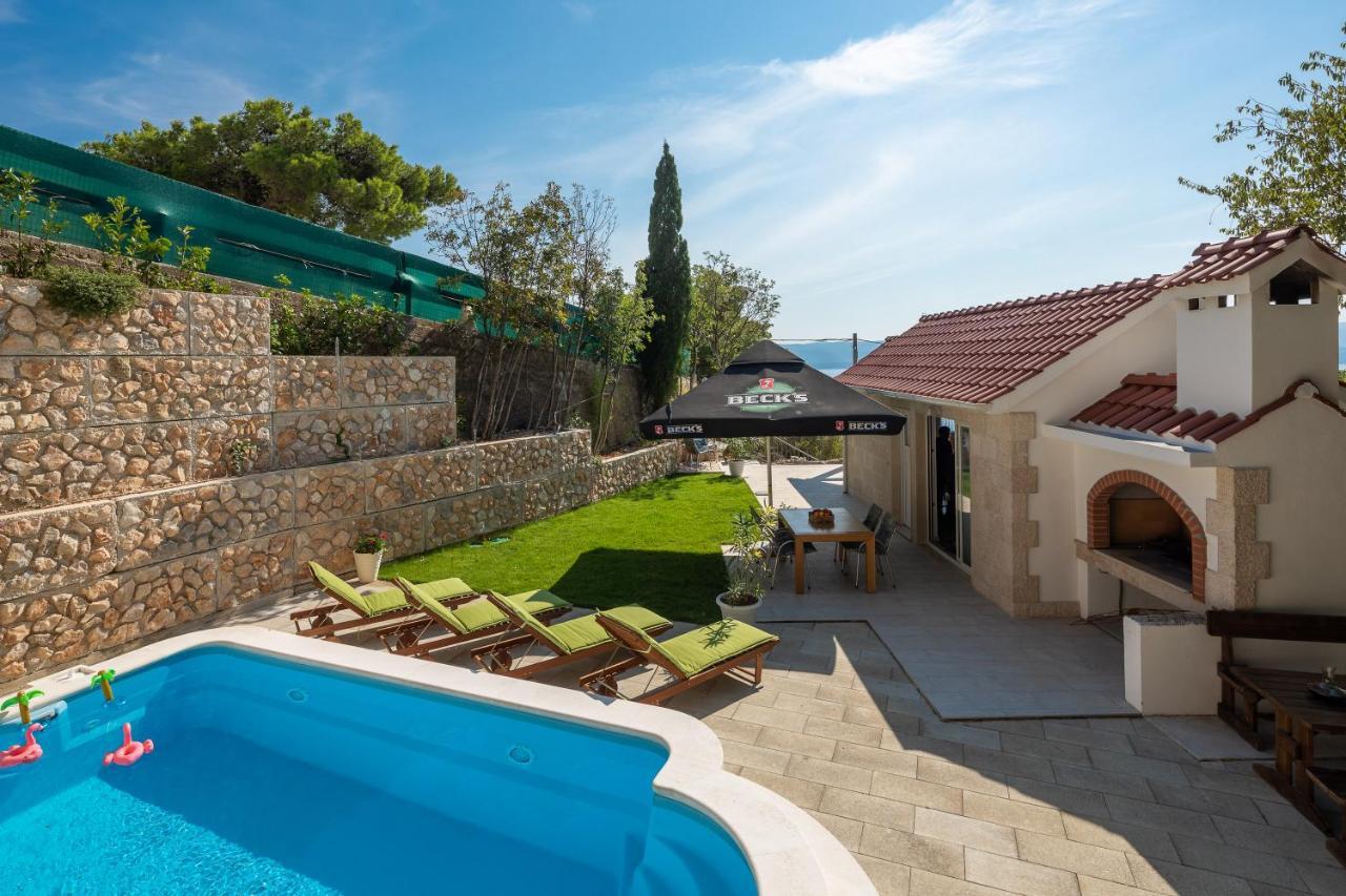 Villa Leoma With Heated Pool Marusici  Luaran gambar