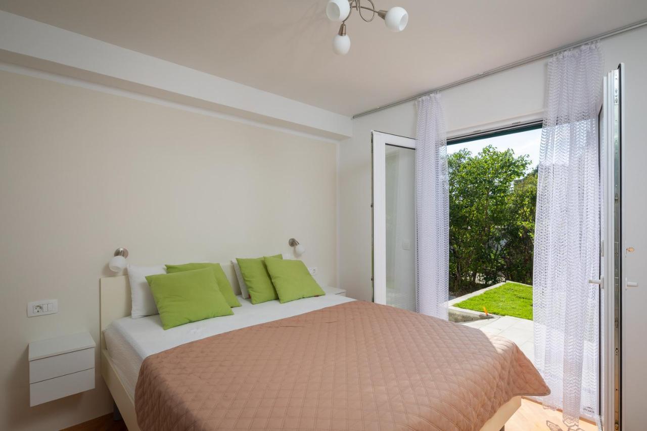Villa Leoma With Heated Pool Marusici  Luaran gambar