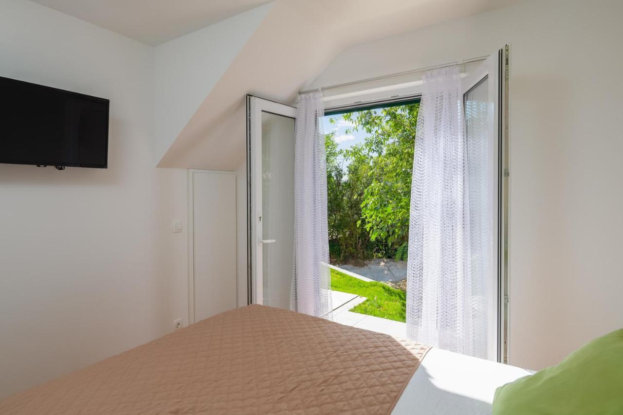 Villa Leoma With Heated Pool Marusici  Luaran gambar
